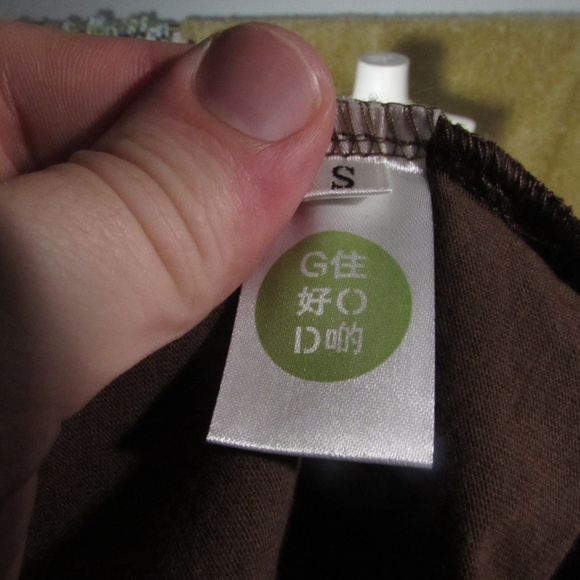 G.O.D Shirt Hong Kong Size Small - Picture 3 of 7